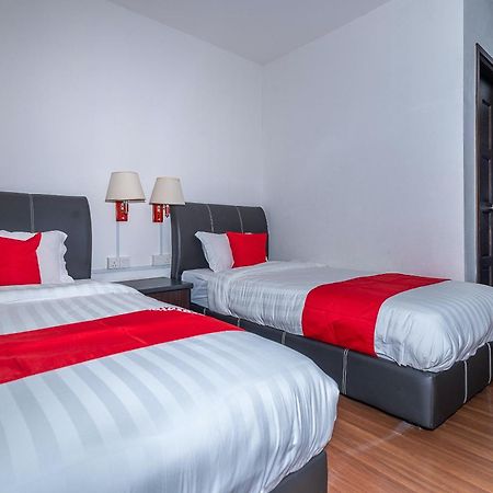 Eagle Wood Garden Hotel Membakut Ngoại thất bức ảnh