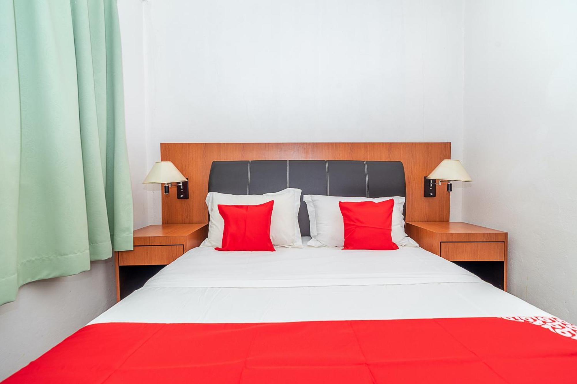 Eagle Wood Garden Hotel Membakut Ngoại thất bức ảnh