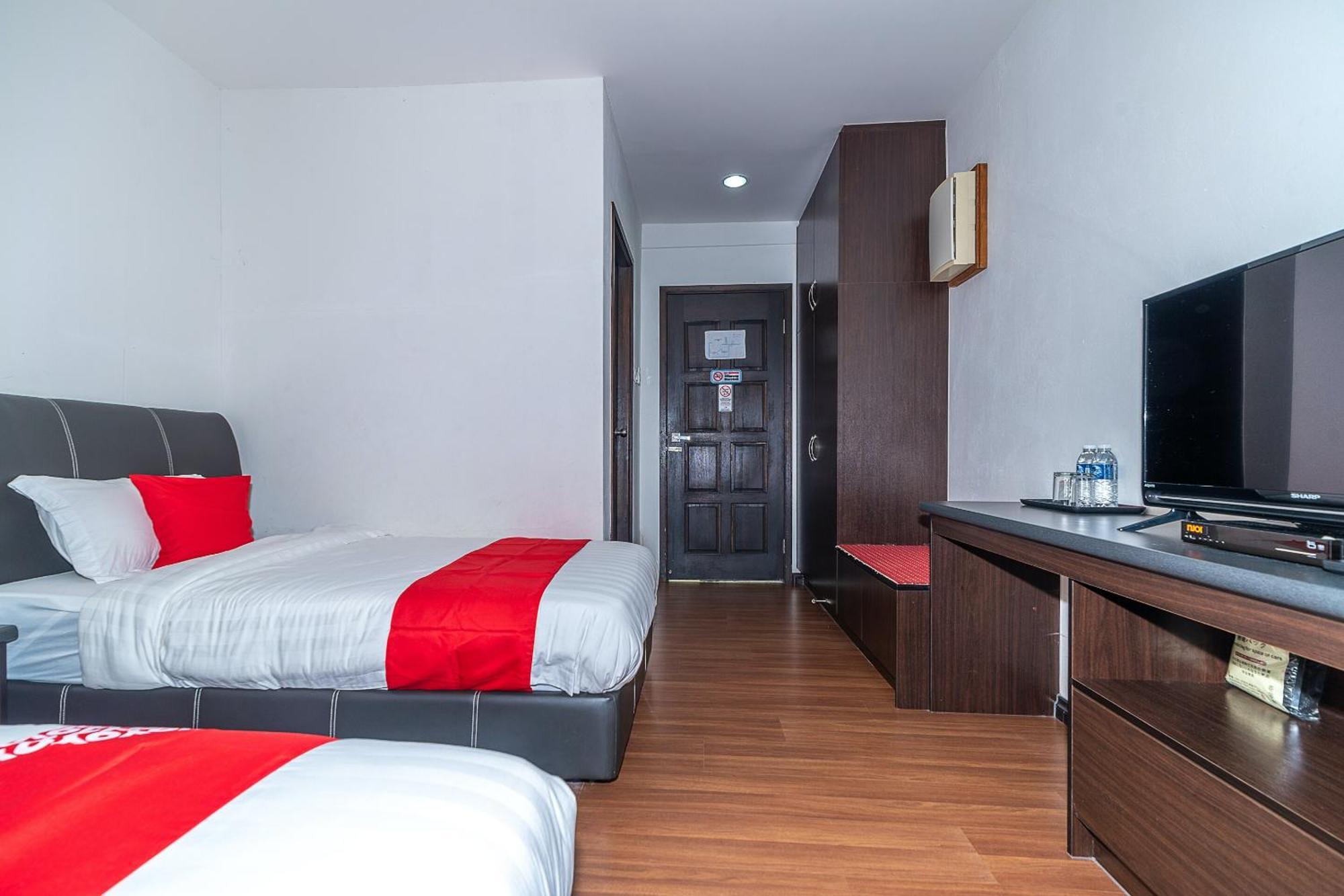Eagle Wood Garden Hotel Membakut Ngoại thất bức ảnh