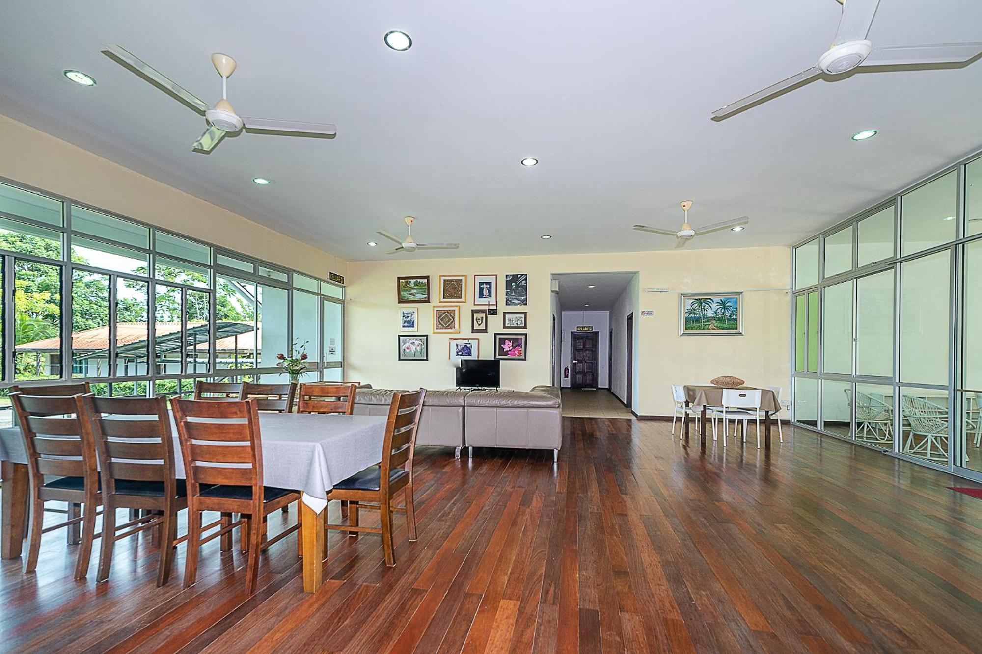 Eagle Wood Garden Hotel Membakut Ngoại thất bức ảnh